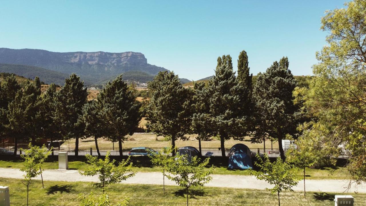 El Arrebol Comfort Camp Jaca Luaran gambar